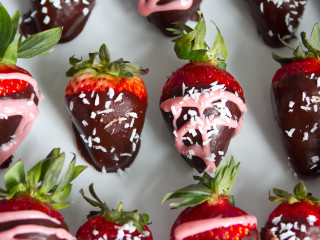 Chocolate Covered Strawberries From Scratch
