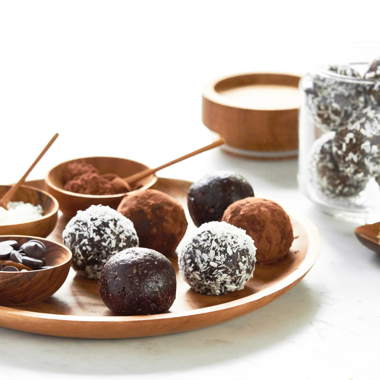 Easy Chocolate Hemp Protein Balls