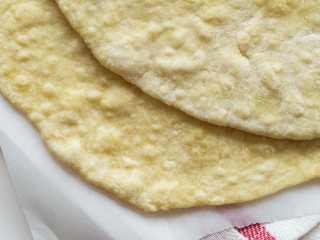 Easiest 5-Ingredient Spelt Flatbread
